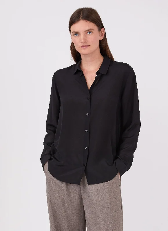 Women's Blouse with PeterWomen's Silk Blouse in Black