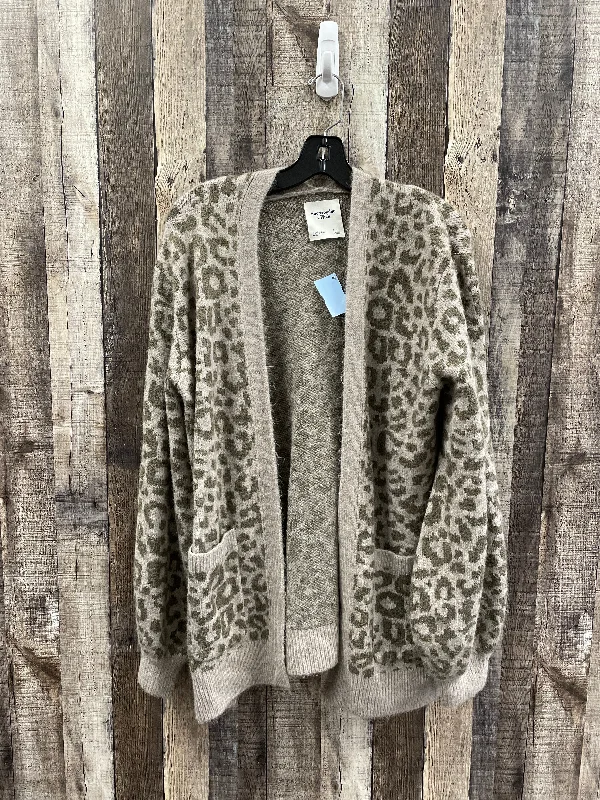 Women's Rounded Collar SweatersSweater Cardigan By Abercrombie And Fitch In Animal Print, Size: L