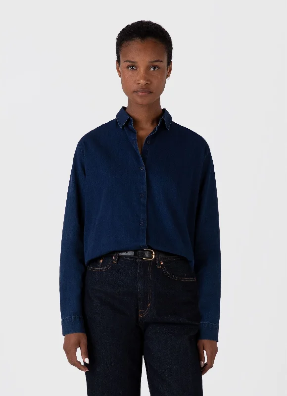 Women's Blouse with Notched CollarWomen's Denim Rinse Shirt in Indigo