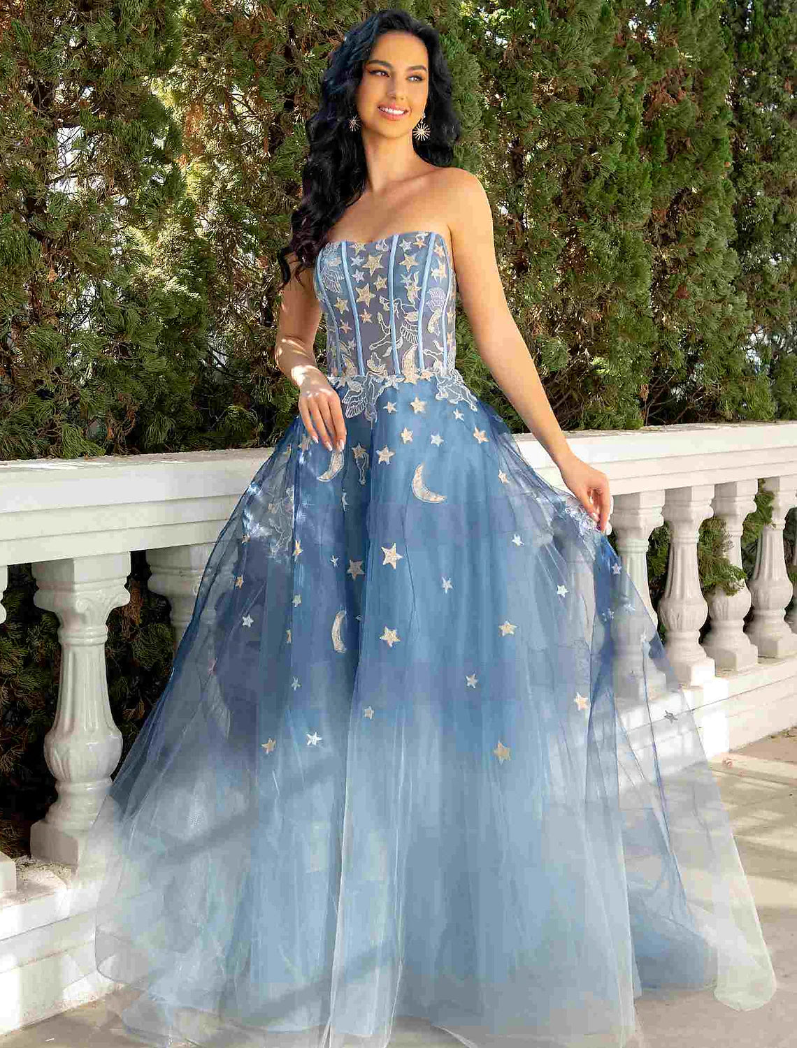 Women's Mini DressesBall Gown Prom Dresses Luxurious Dress Wedding Party Court Train Sleeveless Strapless Lace with Sequin Appliques