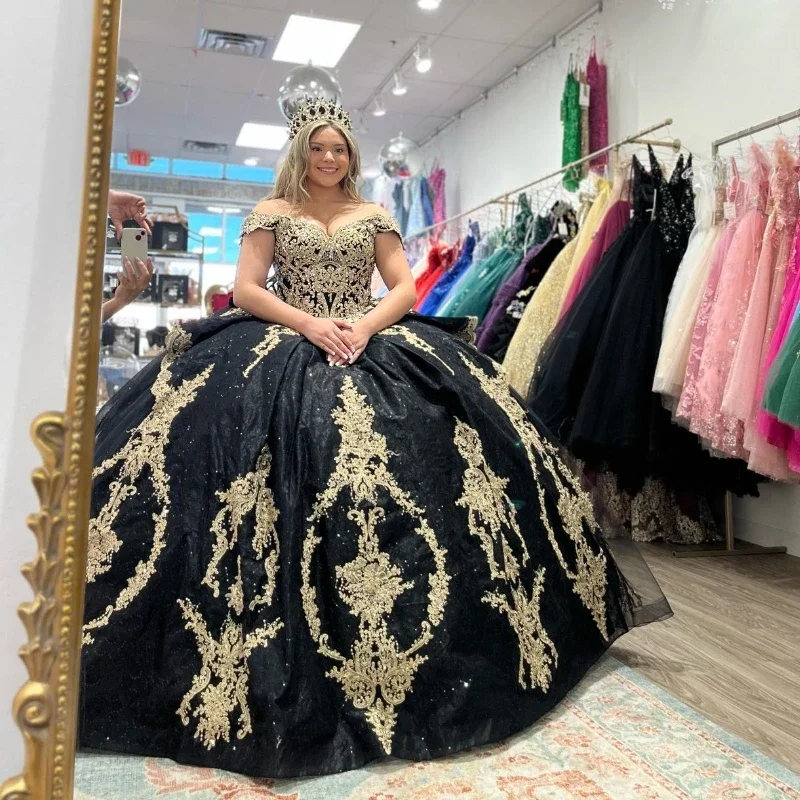 Women's Ruffled DressesLuxury Black Sweetheart Ball Gown Quinceanera Dresses 2024 Gold Appliques Beads Sweet 15 16 Birthday Party Formal Wear Pageant