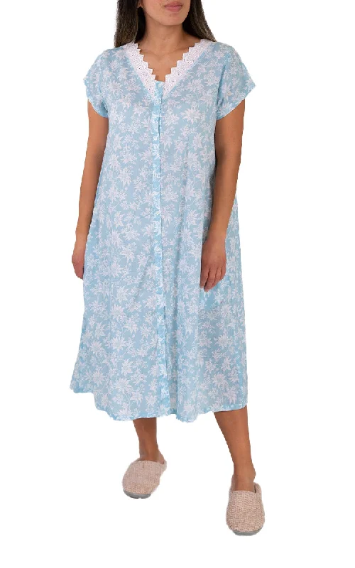 women's pajamas for cozy bedtime routinesFrench Country 100% Cotton Brunchcoat with Cap Sleeve in Blue and White Floral FCT102V